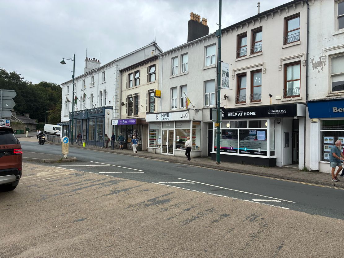 144 High Street, Porthmadog, LL49 9NU