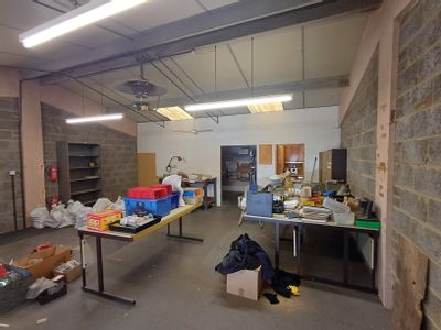 Property Image for Unit 9-10, Harmill Industrial Estate, Grovebury Road, Leighton Buzzard, Bedfordshire, LU7 4FF
