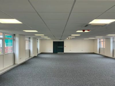 Property Image for Unit 33 Minworth Trade Park, Sutton Coldfield, Birmingham, West Midlands, B76 1DH
