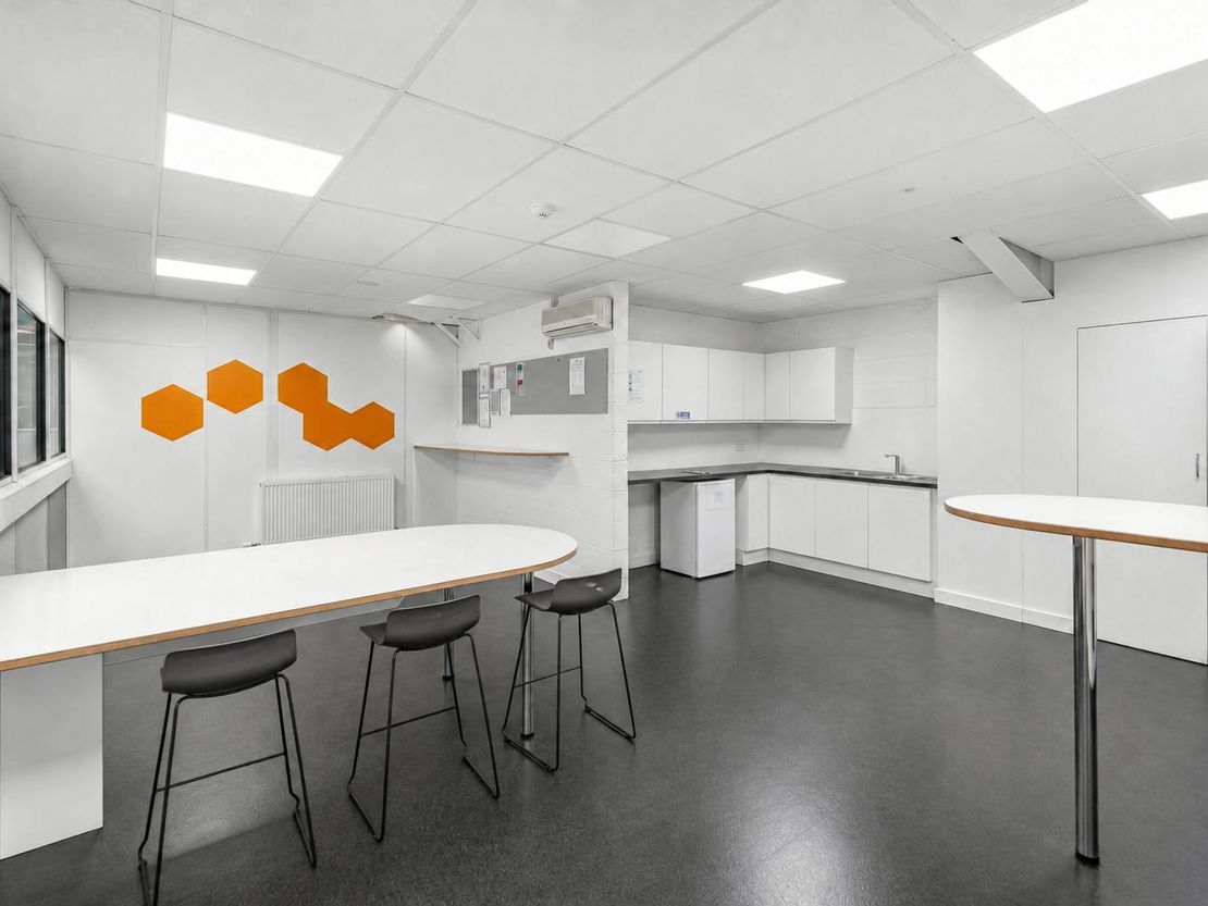 Crosspoint 60, Gieldgud Way, Coventry, CV2 2SZ