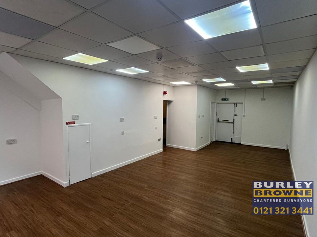 Unit 15 Middle Entry Shopping Centre, Tamworth, B79 7NJ