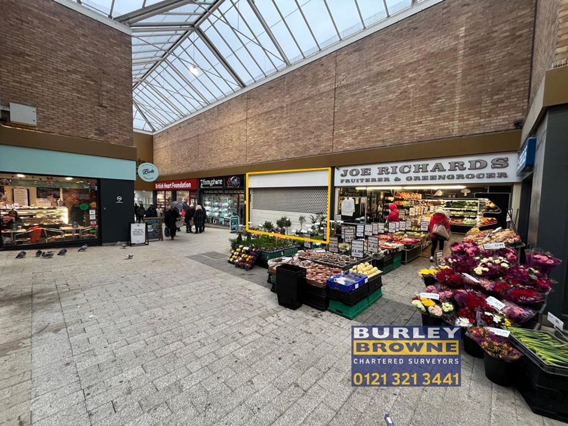 Unit 15 Middle Entry Shopping Centre, Tamworth, B79 7NJ