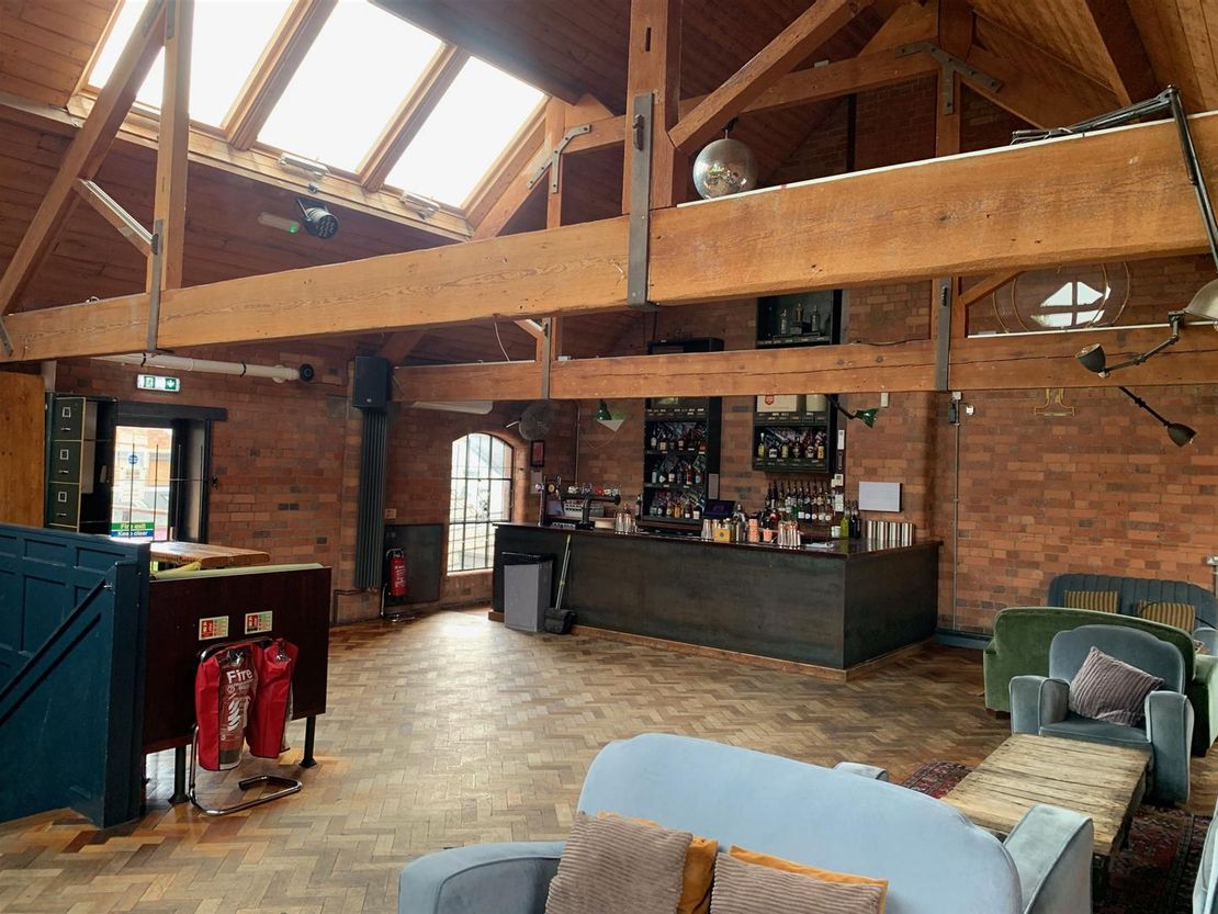 The Orange Tree - 5 George Street, Derby DE1 1EH