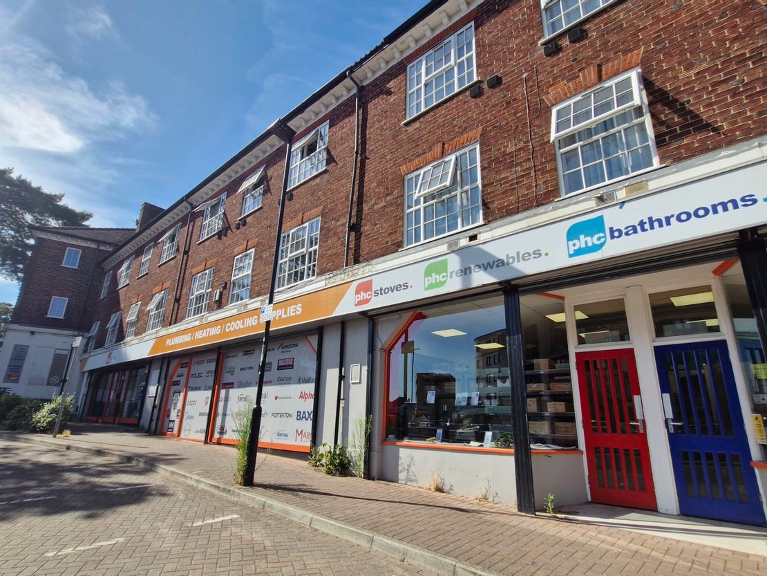 Market Buildings, High Road, Southampton, Hampshire, SO16 2HW