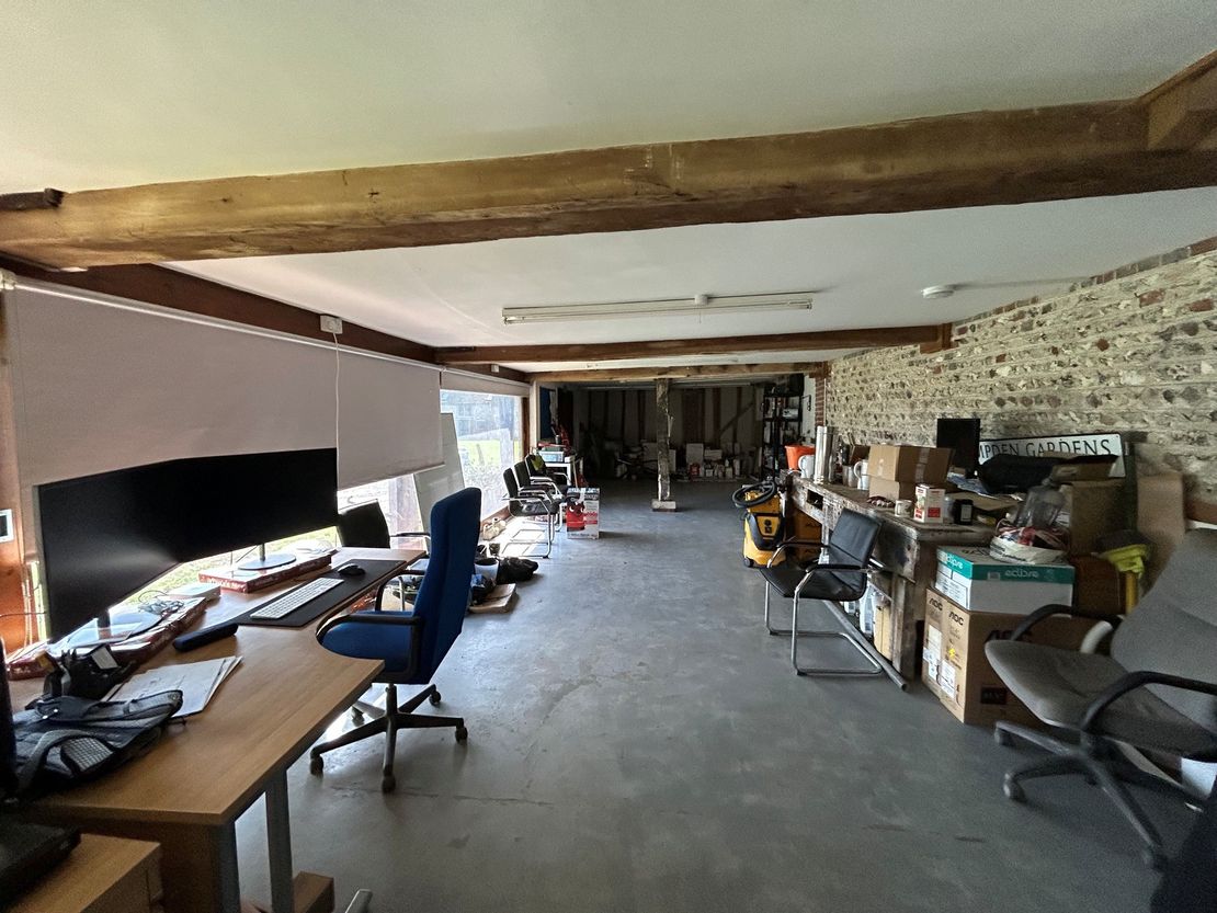 The Granary, Lacys Hill, Glynde, Lewes, East Sussex, BN8 6SX