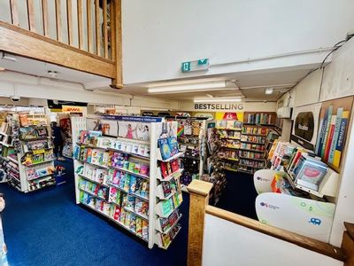 Property Image for 4 The Square, Pangbourne, Reading, Berkshire, RG8 7AG