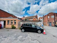 Property Image for 4 The Square, Pangbourne, Reading, Berkshire, RG8 7AG