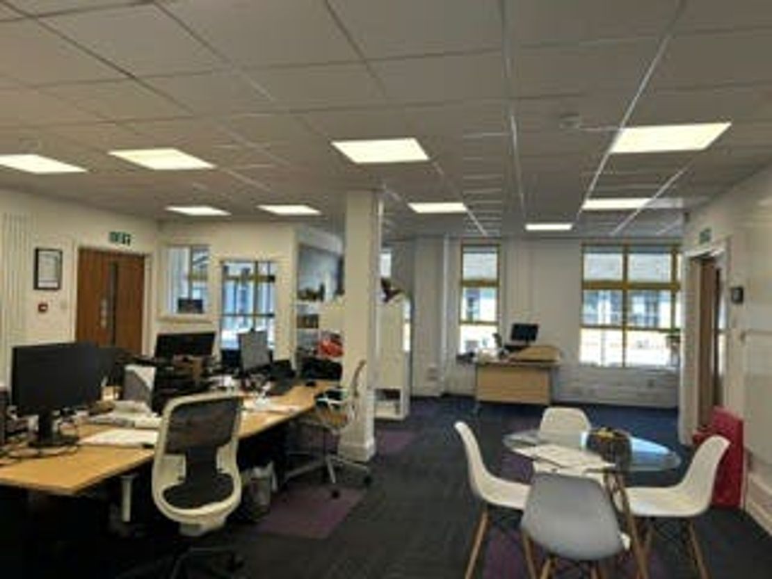 Farnborough Business Centre, Eelmore Road, Farnnborough, GU14 7XA
