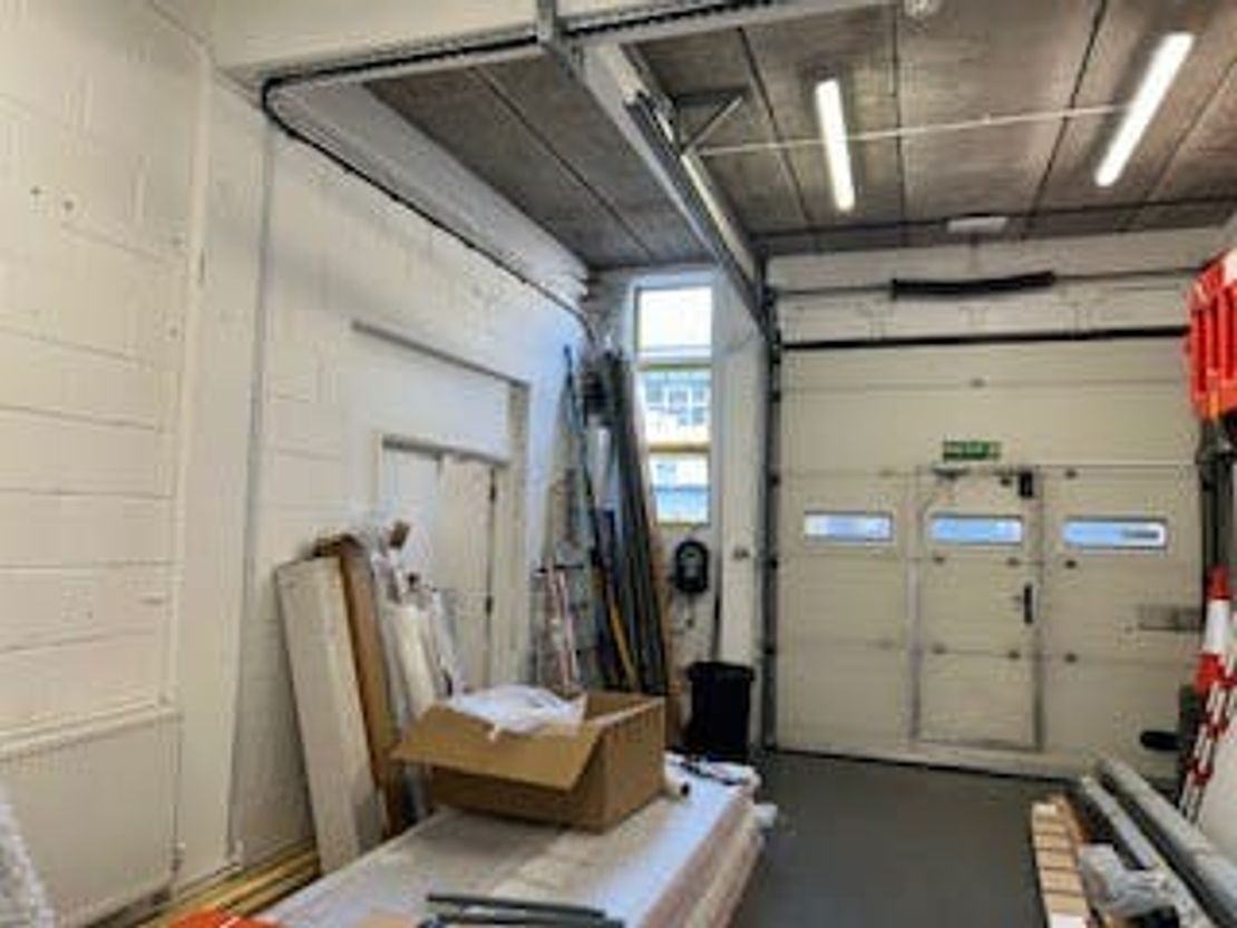 Farnborough Business Centre, Eelmore Road, Farnnborough, GU14 7XA