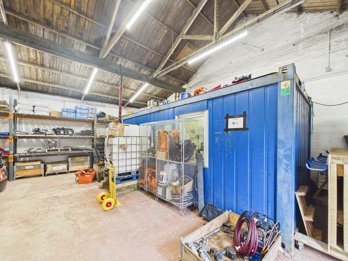 Unit 4, 5 Barskimming Road, Mauchline, East Ayrshire, KA5 5AJ