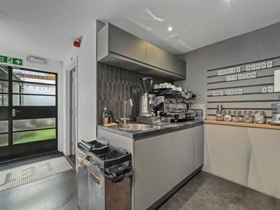 Property Image for 22A Arlington Way, London, EC1R 1UY