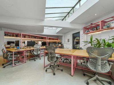 Property Image for 22A Arlington Way, London, EC1R 1UY