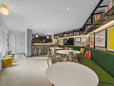 Property Image for 22A Arlington Way, London, EC1R 1UY