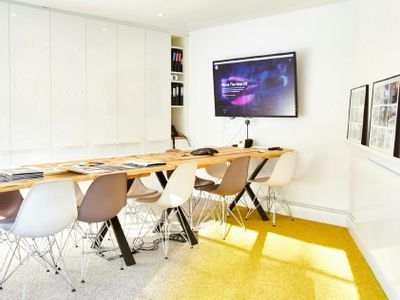 Property Image for 22A Arlington Way, London, EC1R 1UY