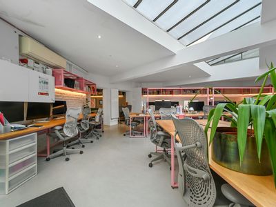 Property Image for 22A Arlington Way, London, EC1R 1UY