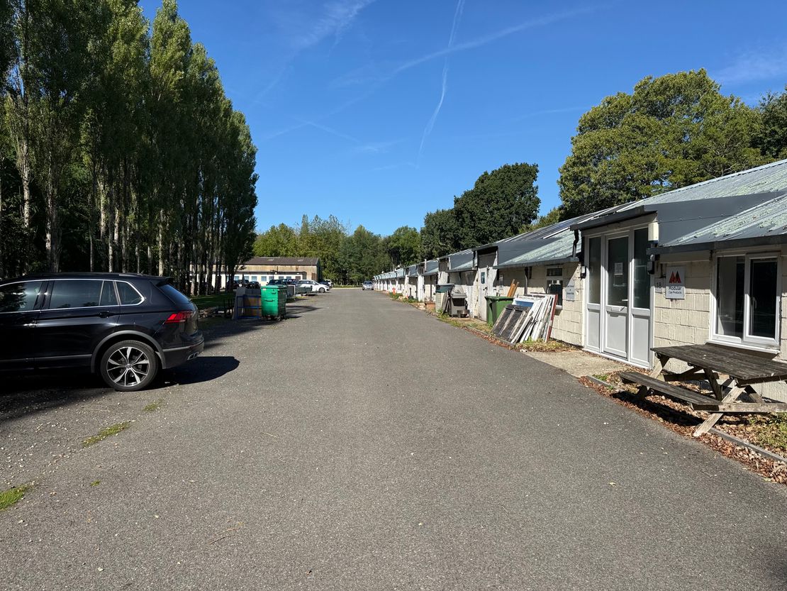 Blackhouse Road, Colgate, Horsham, West Sussex, RH13 6HS