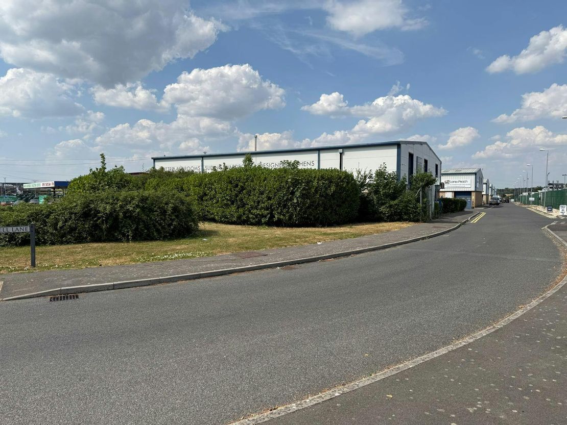 Units 1 & 2 Regent Trade Park, Barwell Lane, Gosport, PO13 0EQ