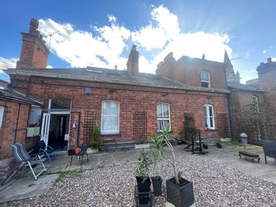 Property Image for Church Street, Rugby, Warwickshire, CV21 3PU