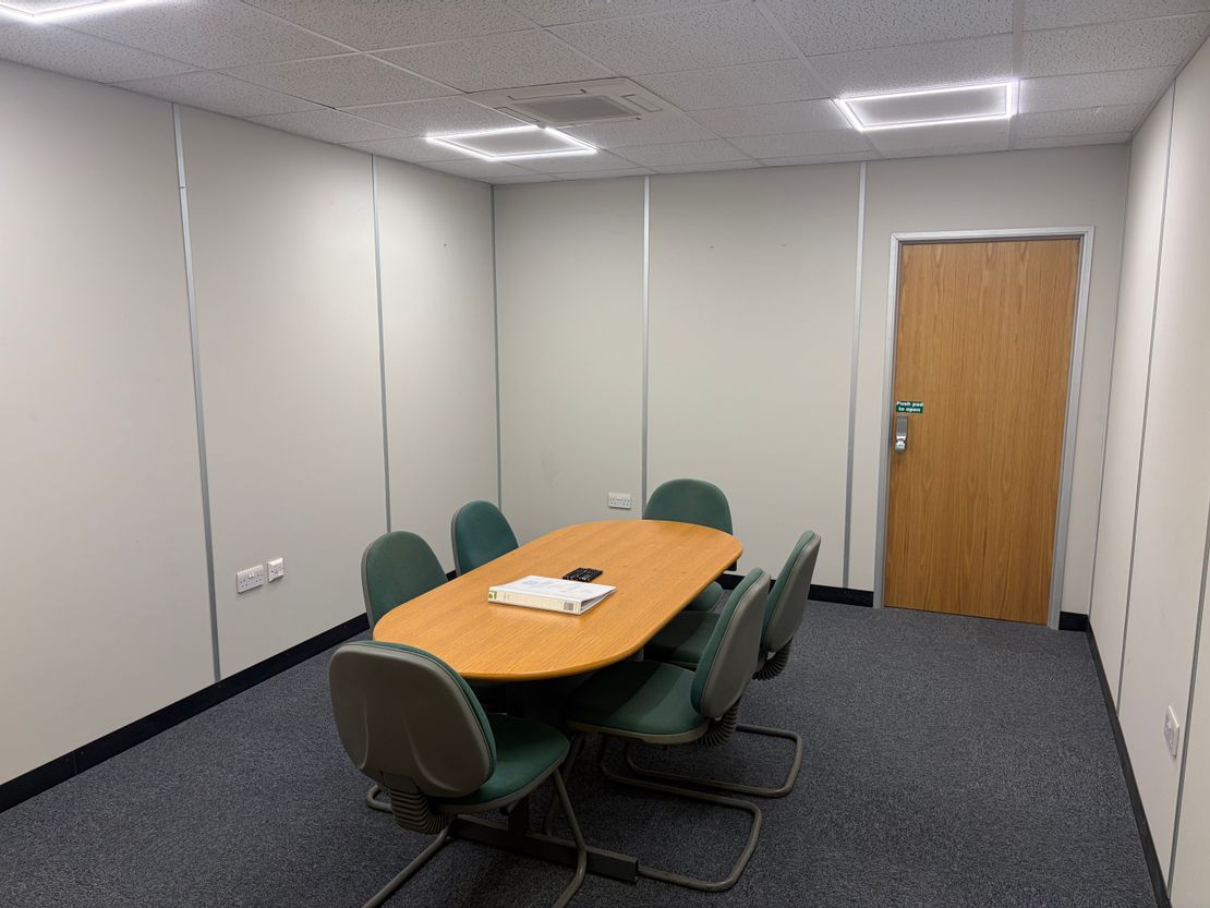 Unit 2 Barrington Business Park, Leycroft Road, Beaumont Leys, Leicester, Leicestershire, LE4 1ET