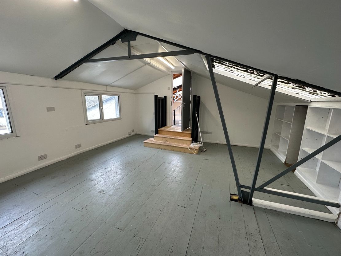 Mimram Road Industrial Estate, Mimram Road, Hertford, Hertfordshire, SG14 1NN