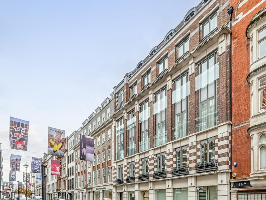 2-4, Cork Street, London, W1S 3LG