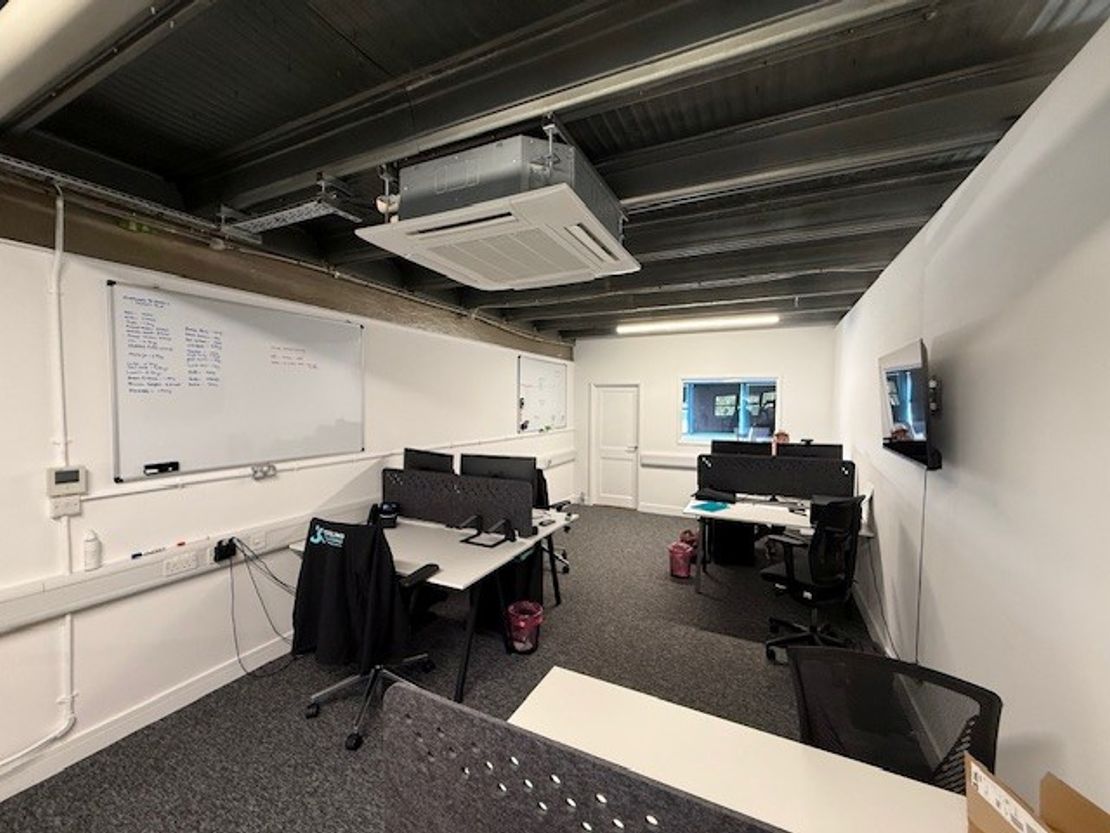 10 Northpoint Business Estate, Enterprise Close, Medway City Estate, Rochester, Kent, ME2 4LX