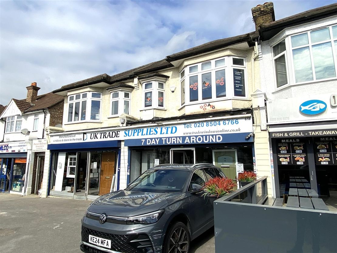Chigwell Road, Woodford Green