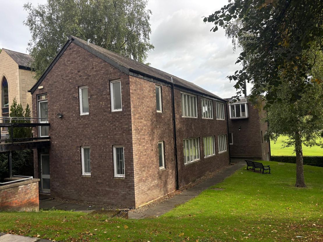 32 Old Elvet, Durham, DH1 3HN