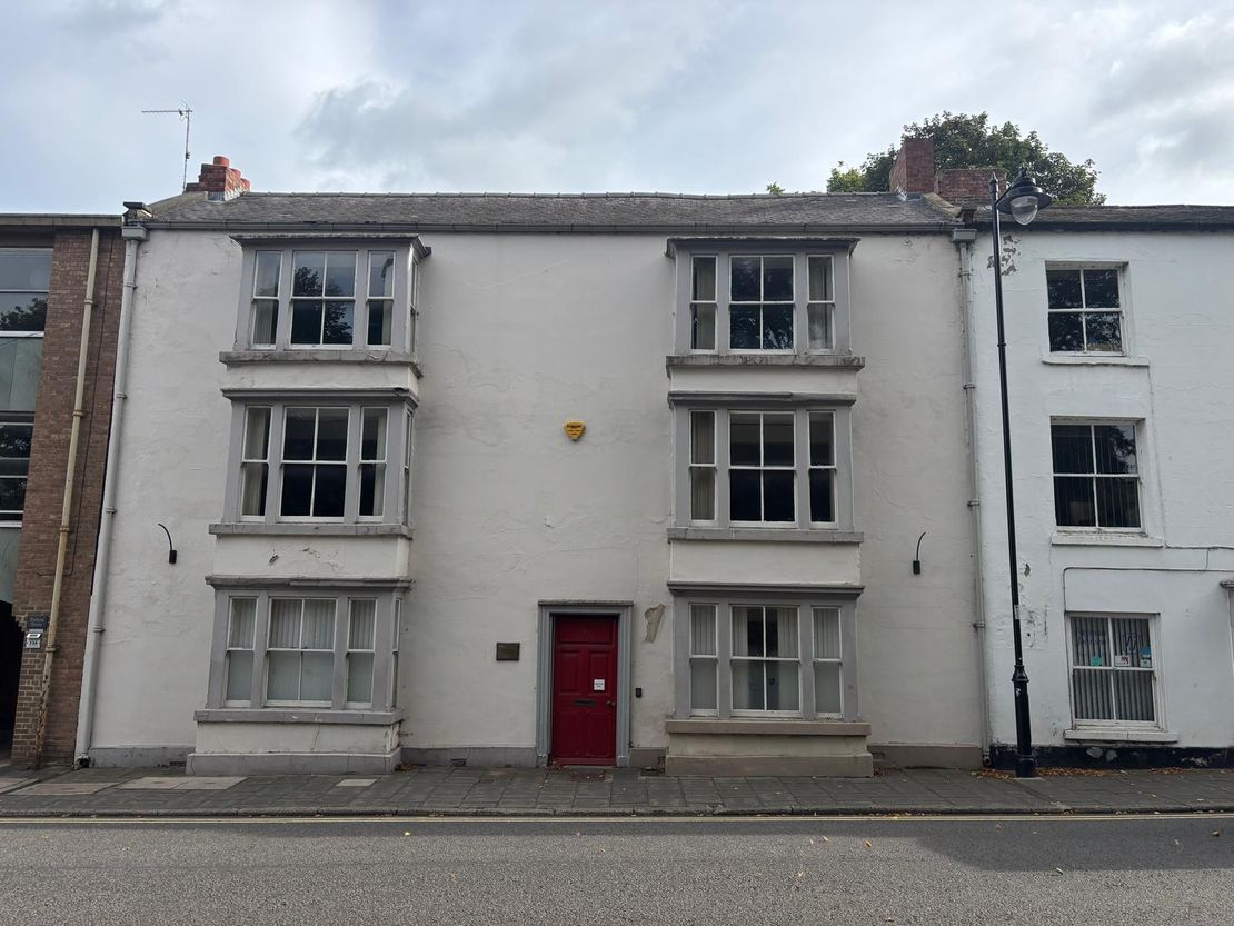 32 Old Elvet, Durham, DH1 3HN