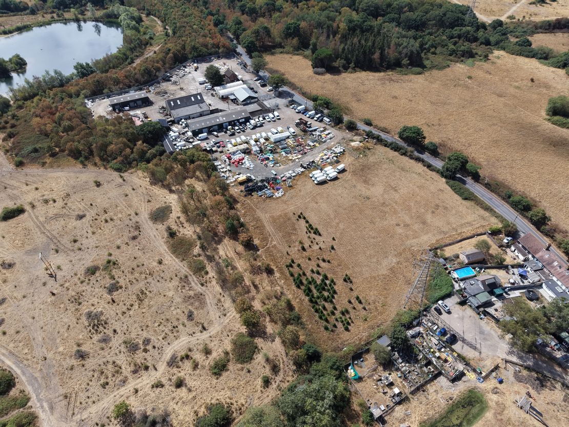 Hunts Hill Farm, Aveley Road, Aveley, Essex, RM14 2TG