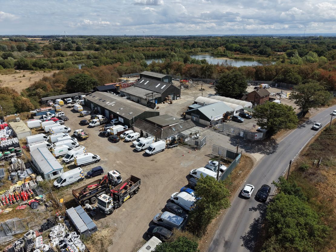 Hunts Hill Farm, Aveley Road, Aveley, Essex, RM14 2TG