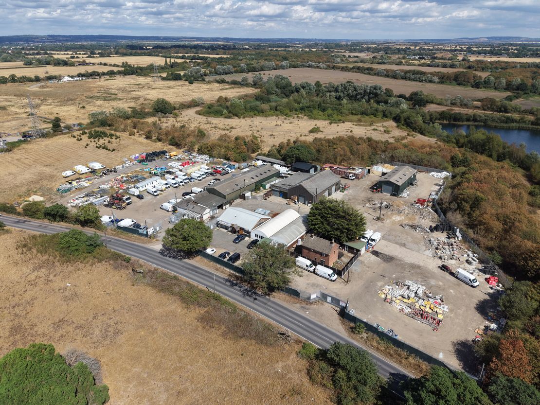 Hunts Hill Farm, Aveley Road, Aveley, Essex, RM14 2TG