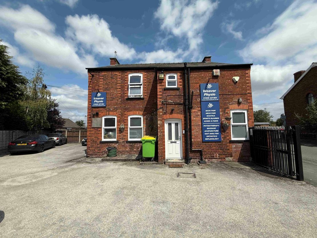 110 Middlewich Road, Northwich, CW9 7DP