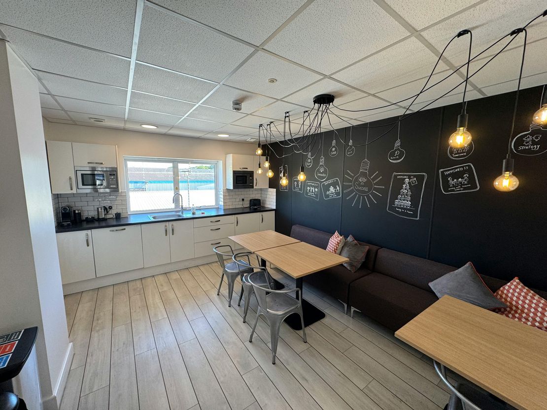 4 Guildford Road Trading Estate, Farnham, GU9 9PZ