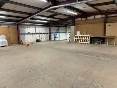 Property Image for 4 Guildford Road Trading Estate, Farnham, GU9 9PZ