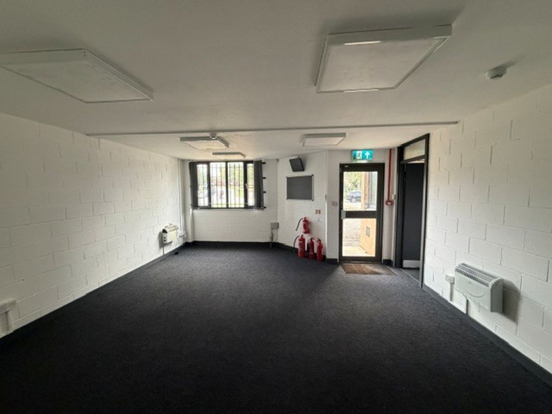 Units 28 & 29 Low Farm Place, Moulton Park Industrial Estate, Northampton, Northants, NN3 6HY
