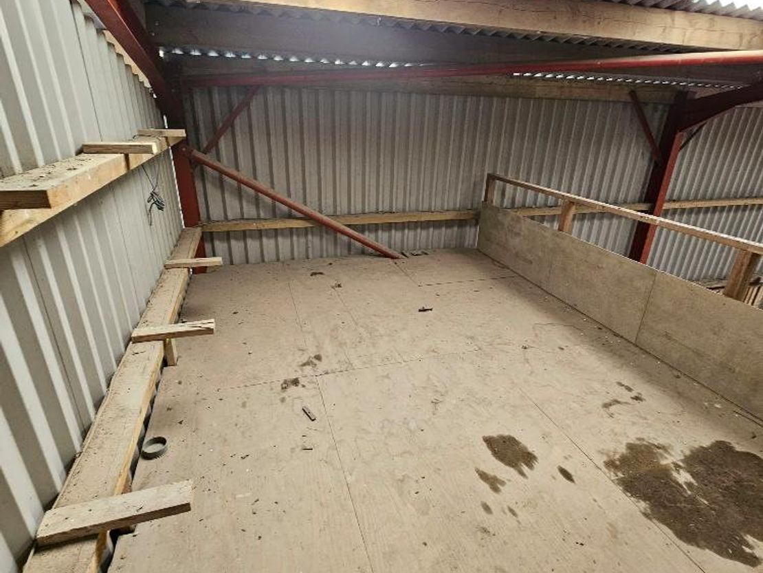 Rear Yard, Lower Ashwood Farm, Crowborough, TN6 2DZ