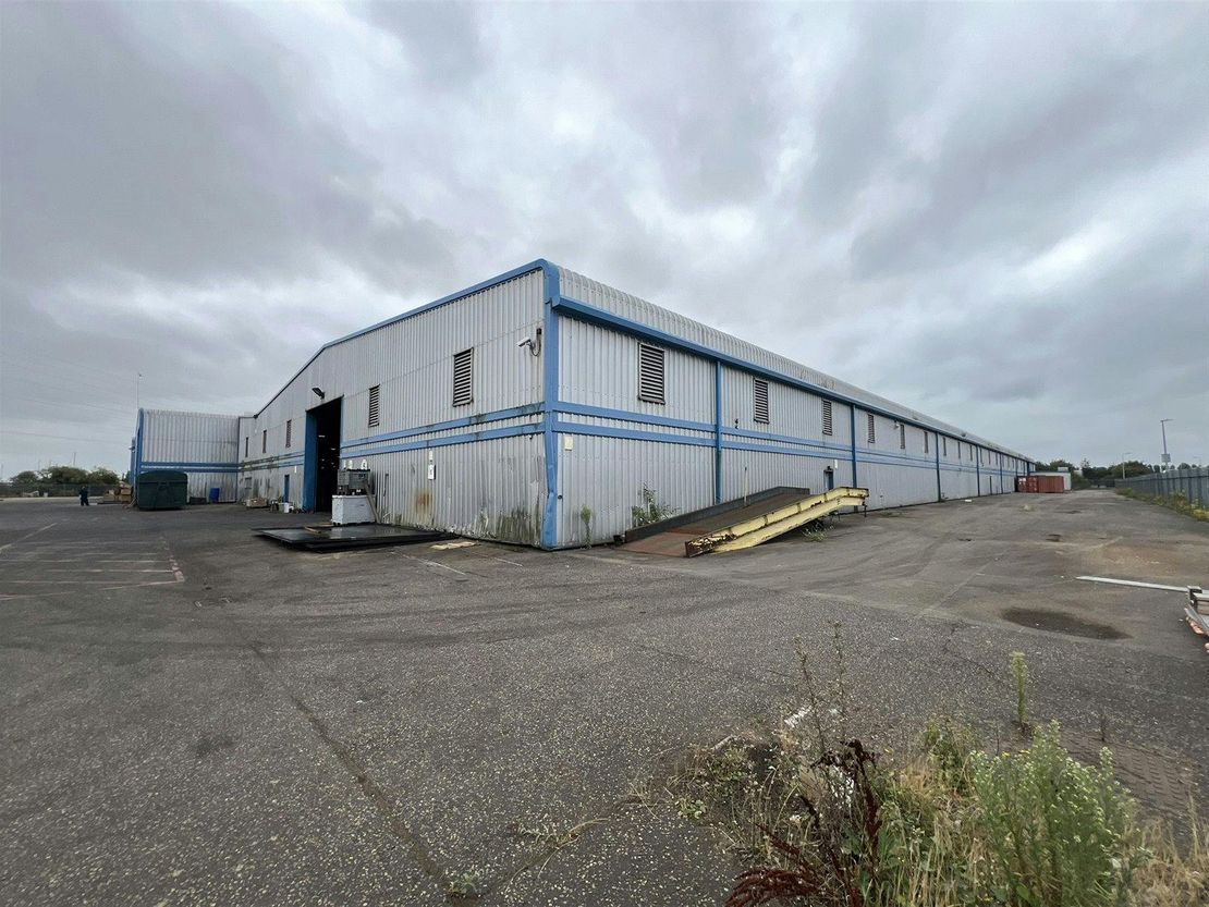 1, Rochehall Way, Rochford, SS4 1JU