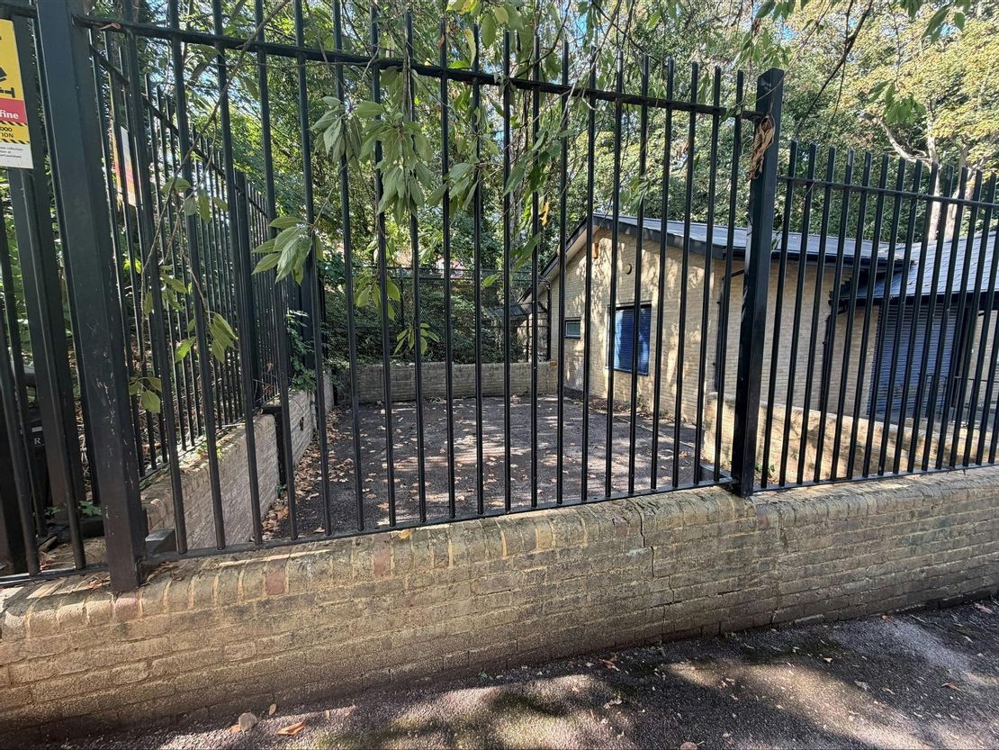 Hillcrest Community Centre, 80 High Level Drive, Sydenham, SE26 6XP