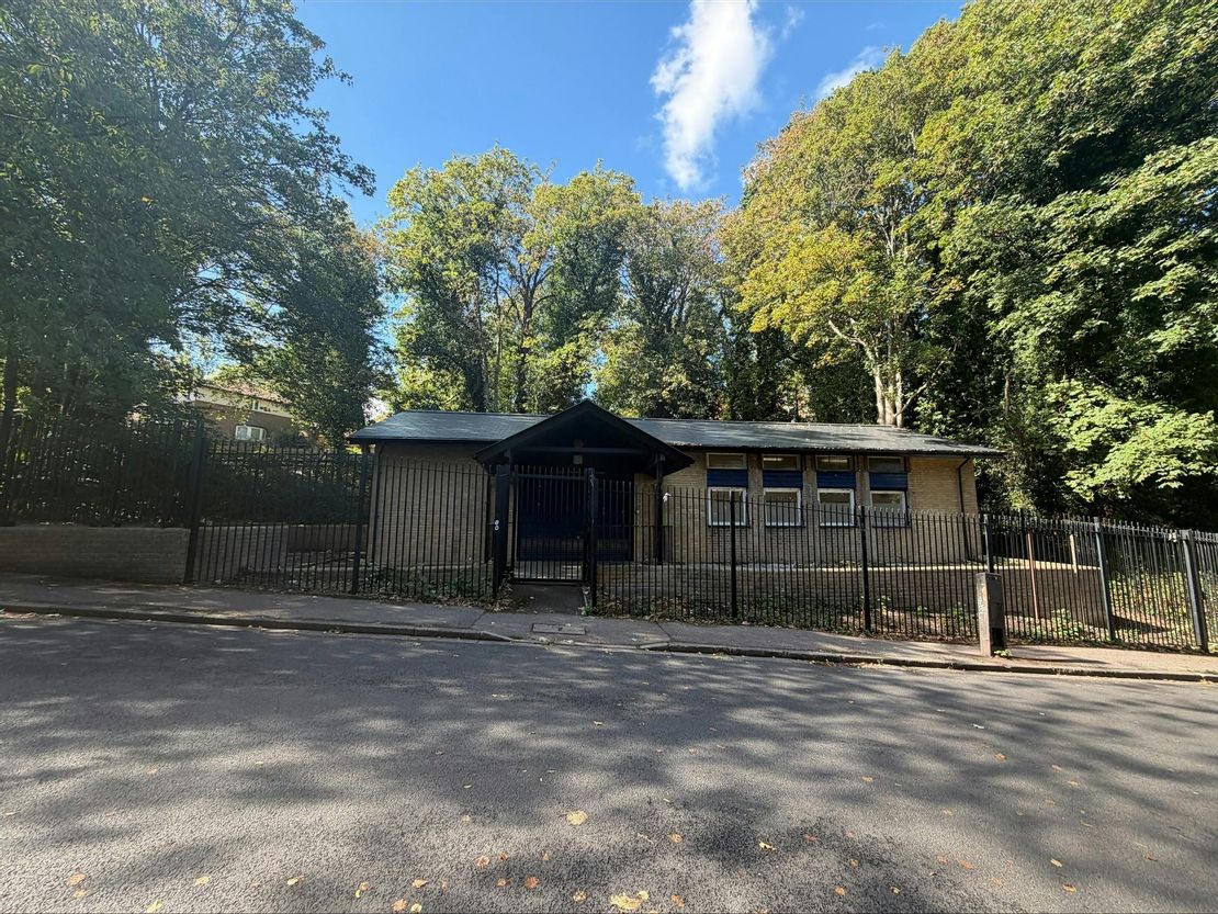 Hillcrest Community Centre, 80 High Level Drive, Sydenham, SE26 6XP