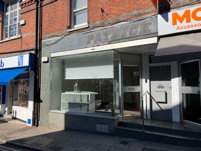 Property Image for 37A Salisbury Street, Blandford Forum, Dorset, DT11 7PX