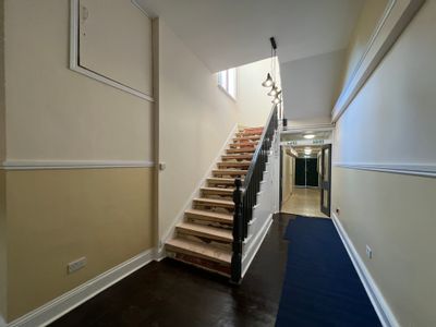 Property Image for 28 East Street, Blandford Forum, Dorset, DT11 7DR