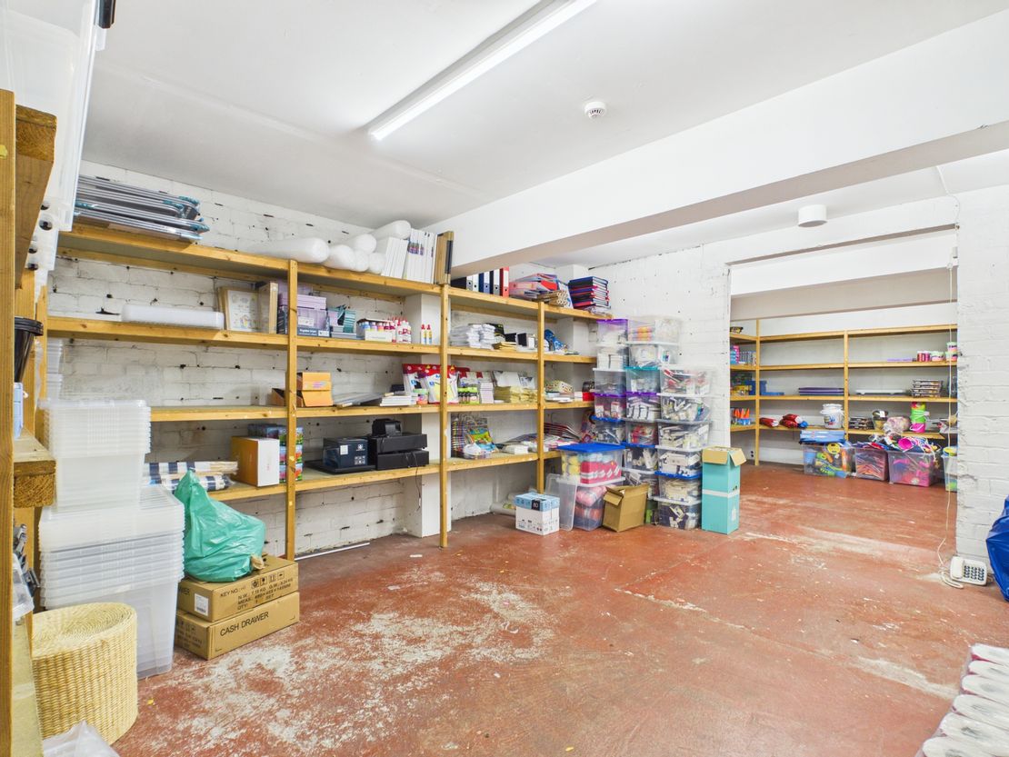 165 King Street, Castle Douglas, Dumfries And Galloway, DG7 1DX