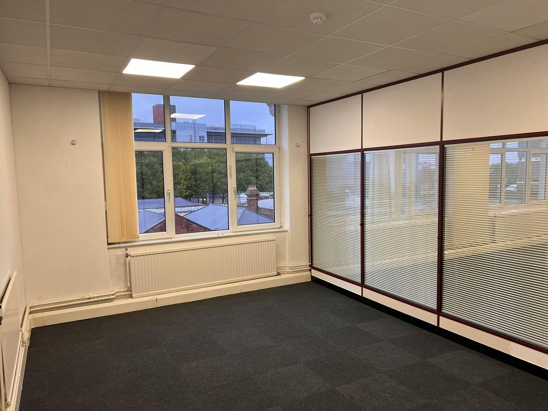 3rd Floor Office, 19-21 Clifftown Road, Southend-on-Sea, Essex, SS1 1AB