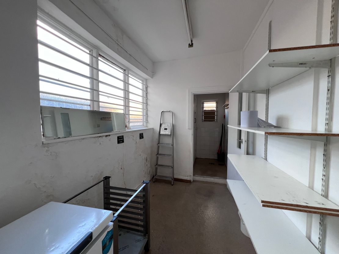 99 Station Road, West Wickham, Kent, BR4 0PX