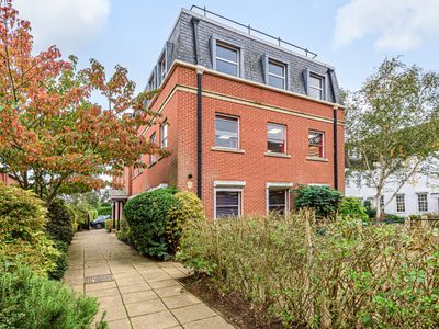 Property Image for Suite 6, Europa House, Marsham Way, Gerrards Cross, Buckinghamshire, SL9 8BQ
