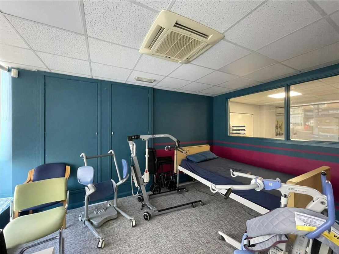 22-24 Hamlet Court Road, Westcliff-on-Sea, Essex, SS0 7LX