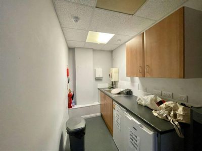 Property Image for 22-24 Hamlet Court Road, Westcliff-on-Sea, Essex, SS0 7LX