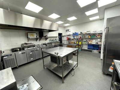 Property Image for Unit 1, Beaumont Court, 61-71 Victoria Avenue, Southend-on-Sea, Essex, SS2 6EB