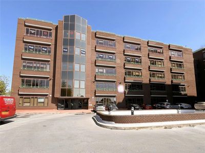 Property Image for The Link Business Centre, 10 Tylers House, Tylers Avenue, Southend-on-Sea, SS1 2BB
